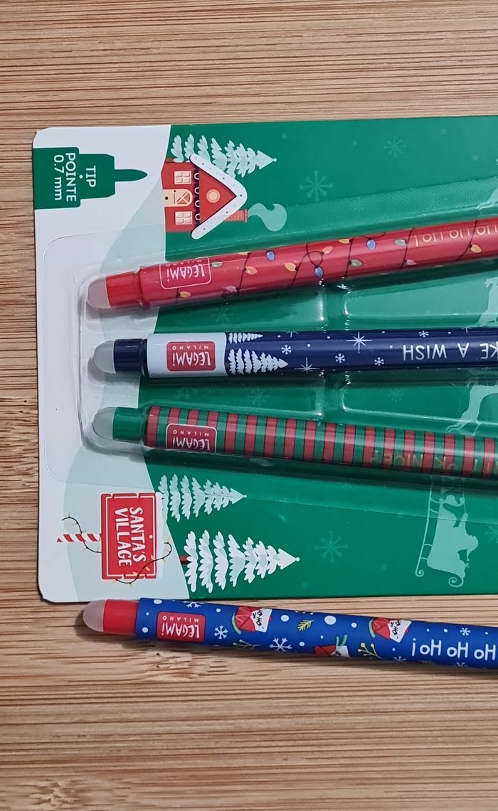 Legami Noel 2024 Set Père Noel Rouge + Lutin + Renne + Père Noel Bleu édition Angleterre UK - photo numéro 3