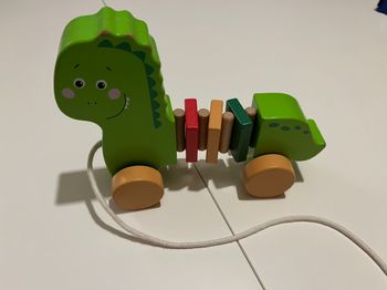 Petit dinosaure à tirer