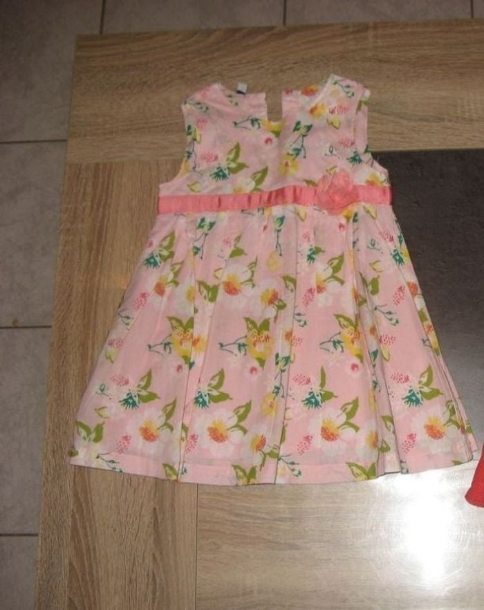 Robe fleurie fille 24 mois