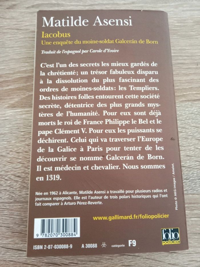 Matilde Asensi 🪅 Iacobus - photo numéro 2