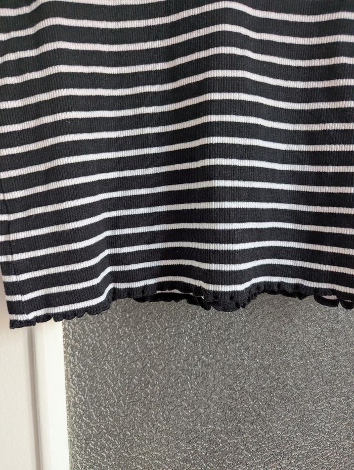 Manche longue rayé noir et blanc gémo taille 16 ans - photo numéro 4