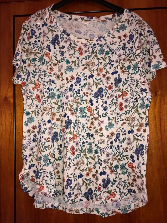 Blouse fleurie 36 H&M neuve