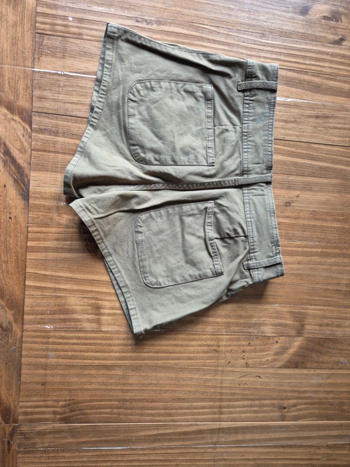 Short cargo - photo numéro 2