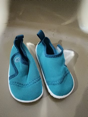 Chaussure aquatique, pointure 22-23