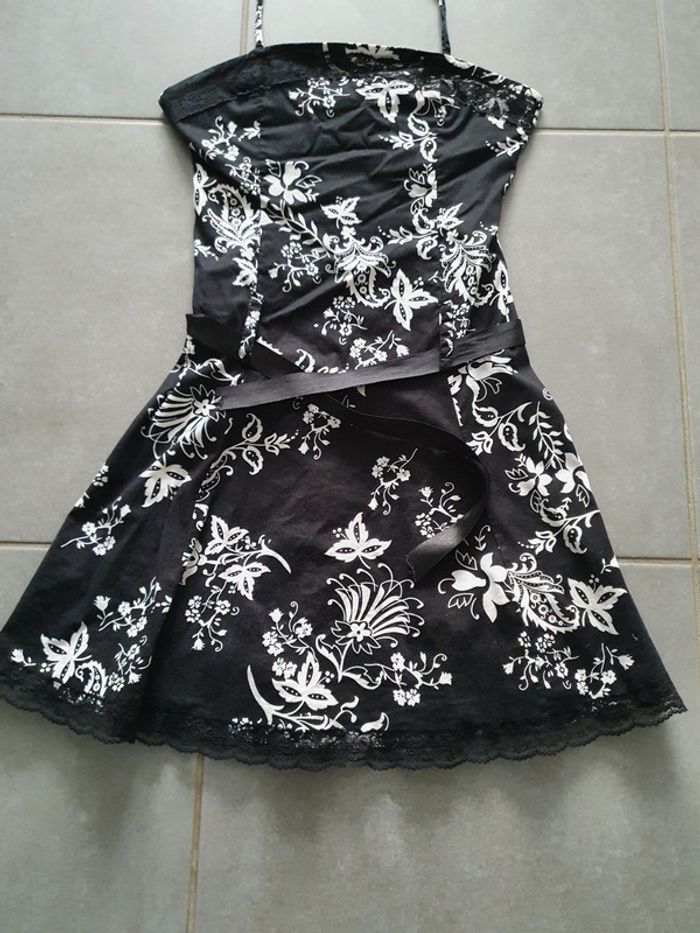 Robe attache au cou taille 36 - photo numéro 3