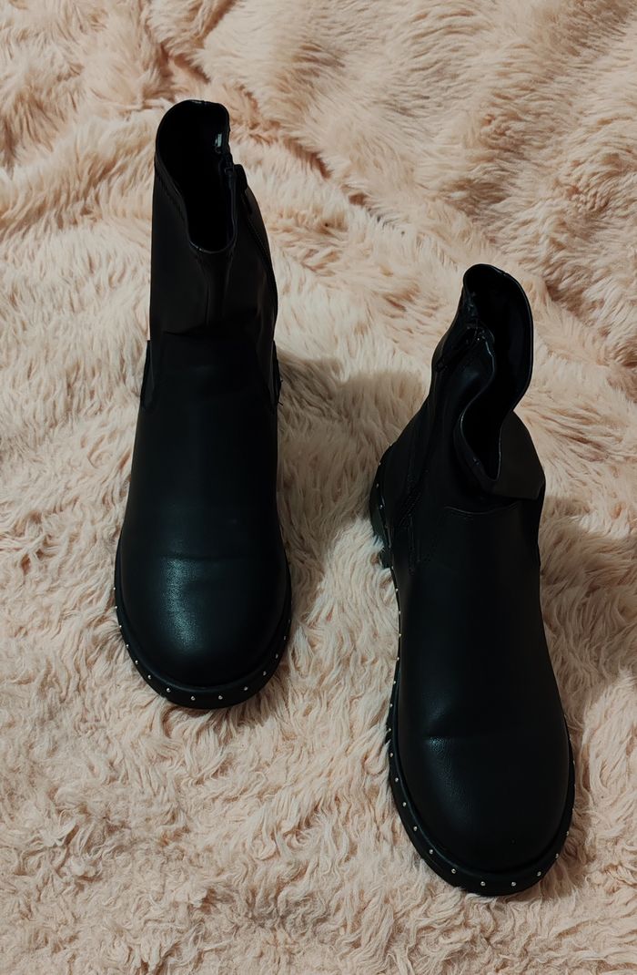 Bottes noires Zara - photo numéro 2