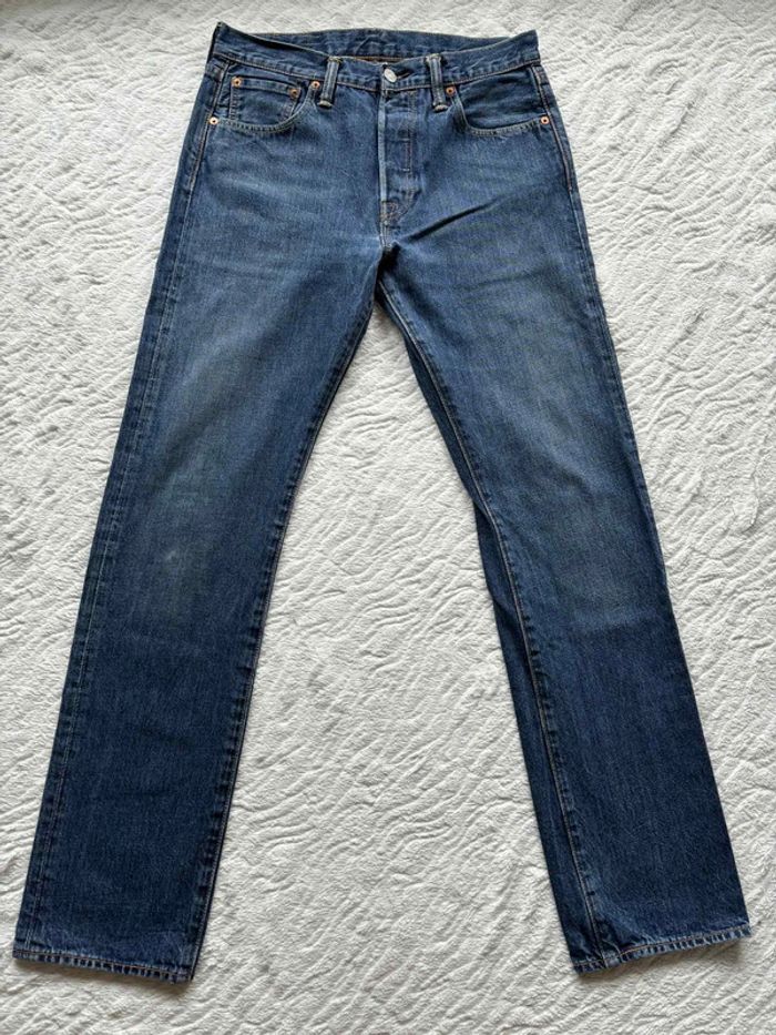 Jean Levi’s 501 bleu coupe straight droite fuselé taille M/40 W40 L32 - photo numéro 4