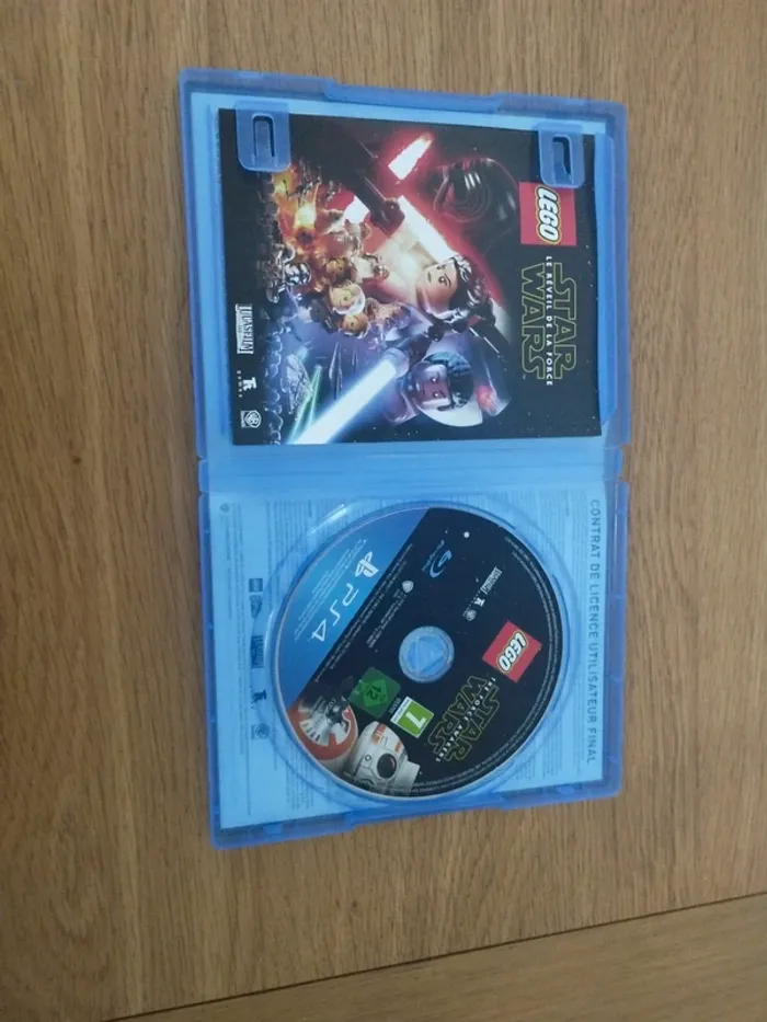 Jeux PS4 Lego Star Wars "le réveil de la force" - photo numéro 3