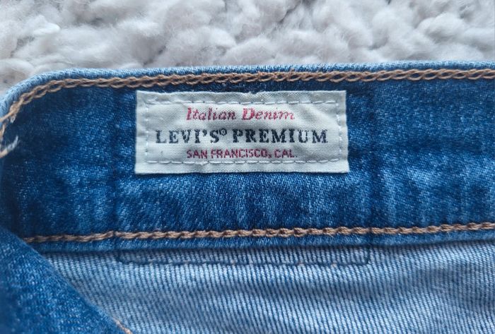 Jean Levi's Premium 724 High Rise Taille haute T.35 - photo numéro 5