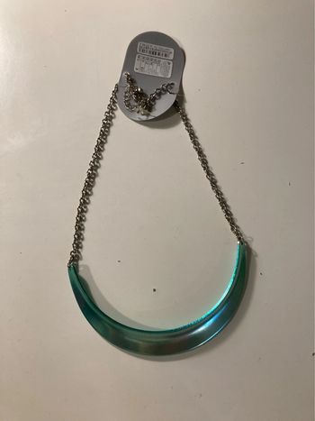 Collier métal vert Six