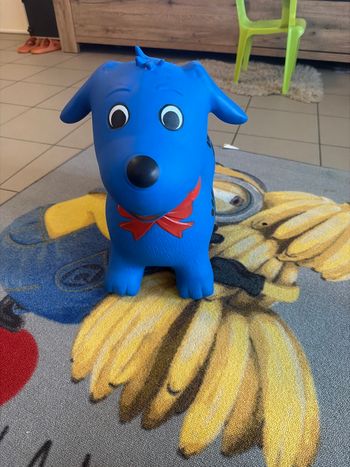 Chien  sauteur gonflable 