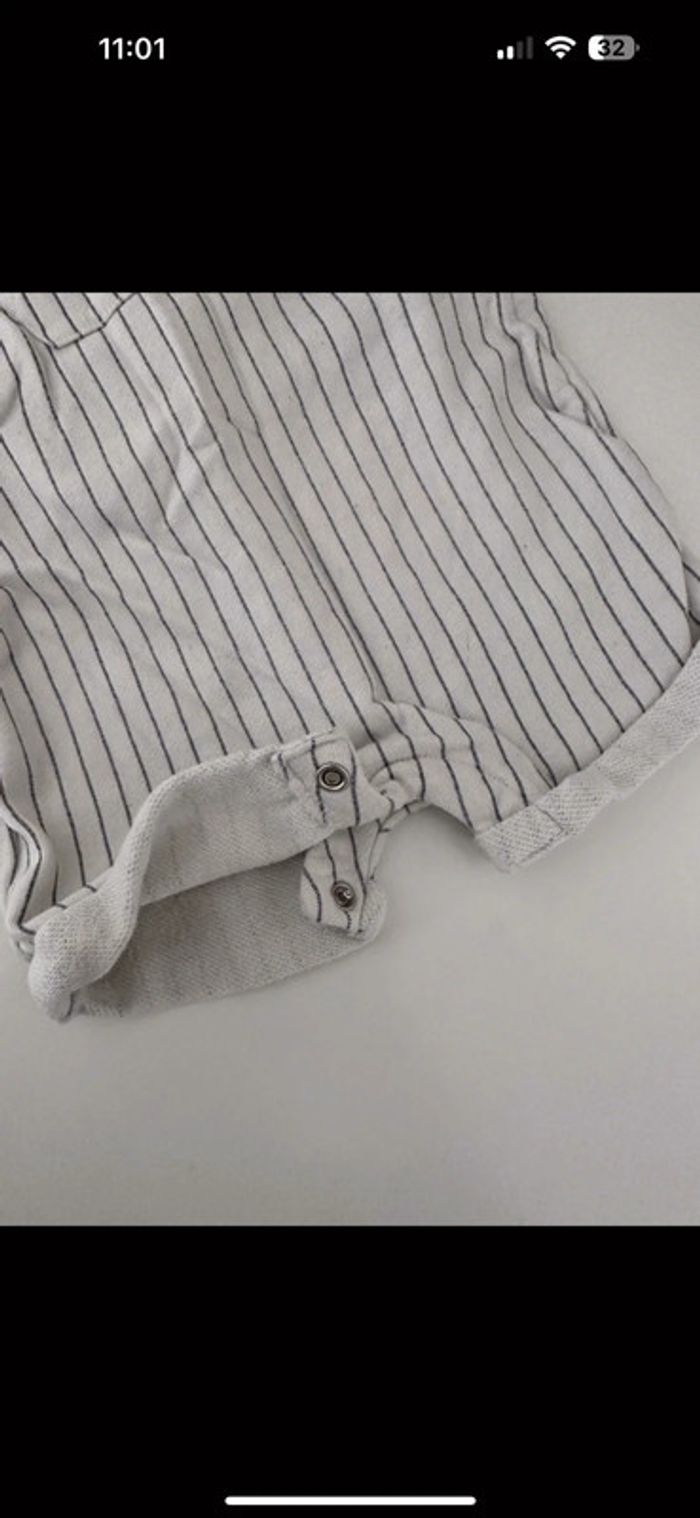 Lot salopette t shirt winnie - photo numéro 4