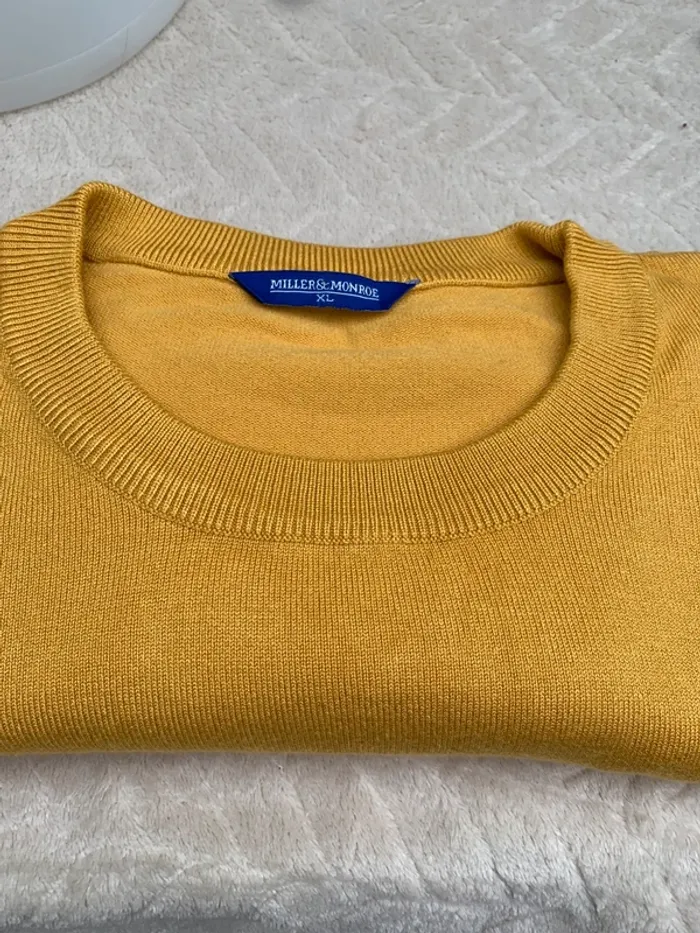 Pull Miller&Monroe taille XL manches courtes moutarde - photo numéro 8