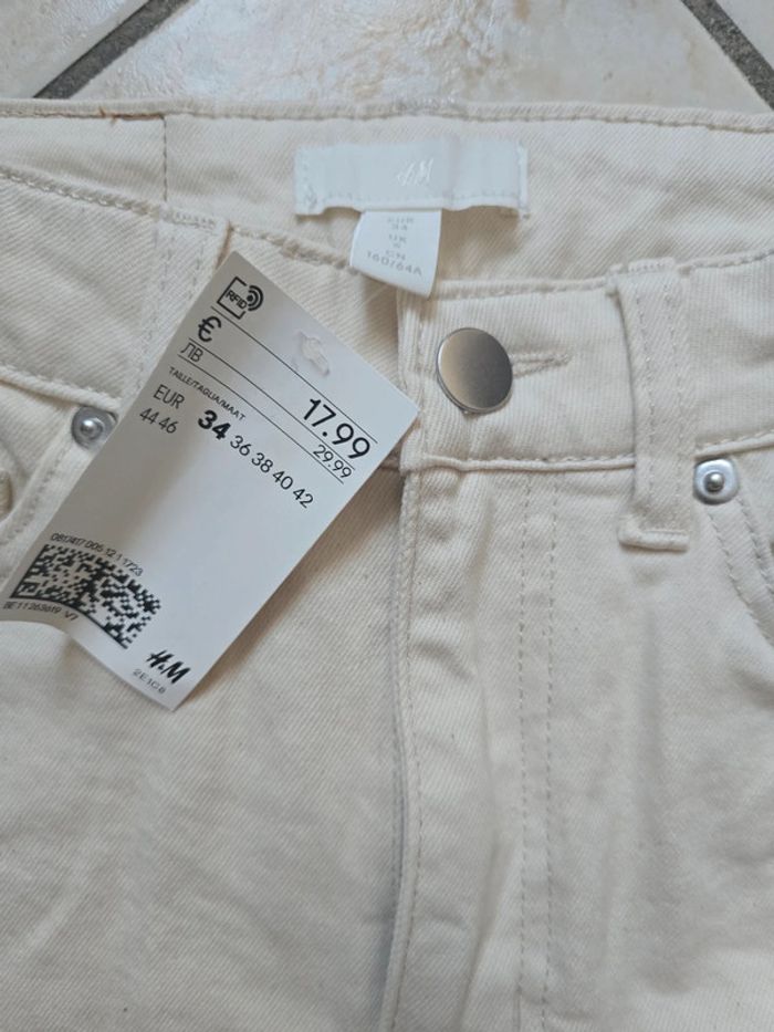 Short h&m 34 beige neuf xs - photo numéro 3