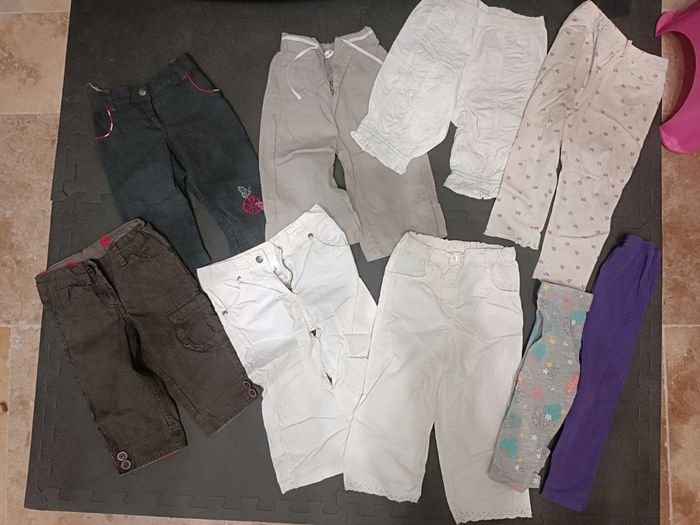 Lot de 9 pantalons/pantacourts en toile fille 3ans
