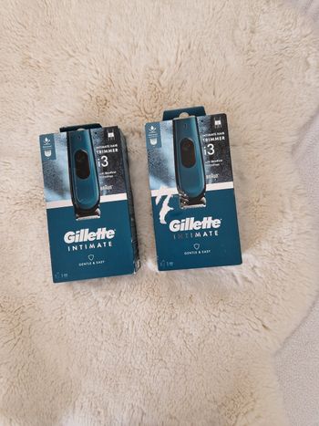 Lot de 2 tondeuse intimate gillettes