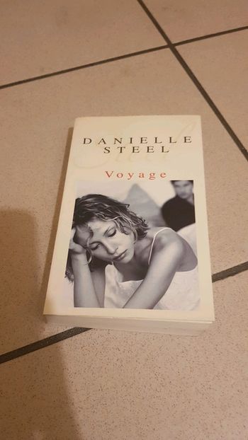 Voyage Danielle Steel.