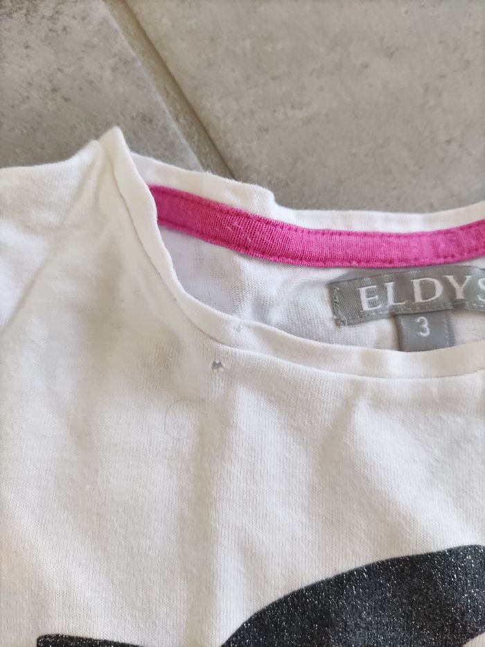 Lot deux hauts - photo numéro 4