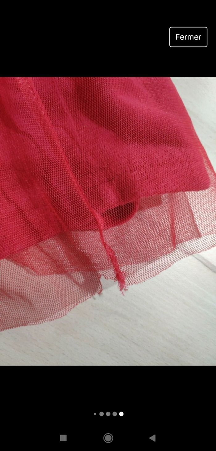 Très jolie robe rouge Minnie 12 mois avec tulle Disney baby - photo numéro 6