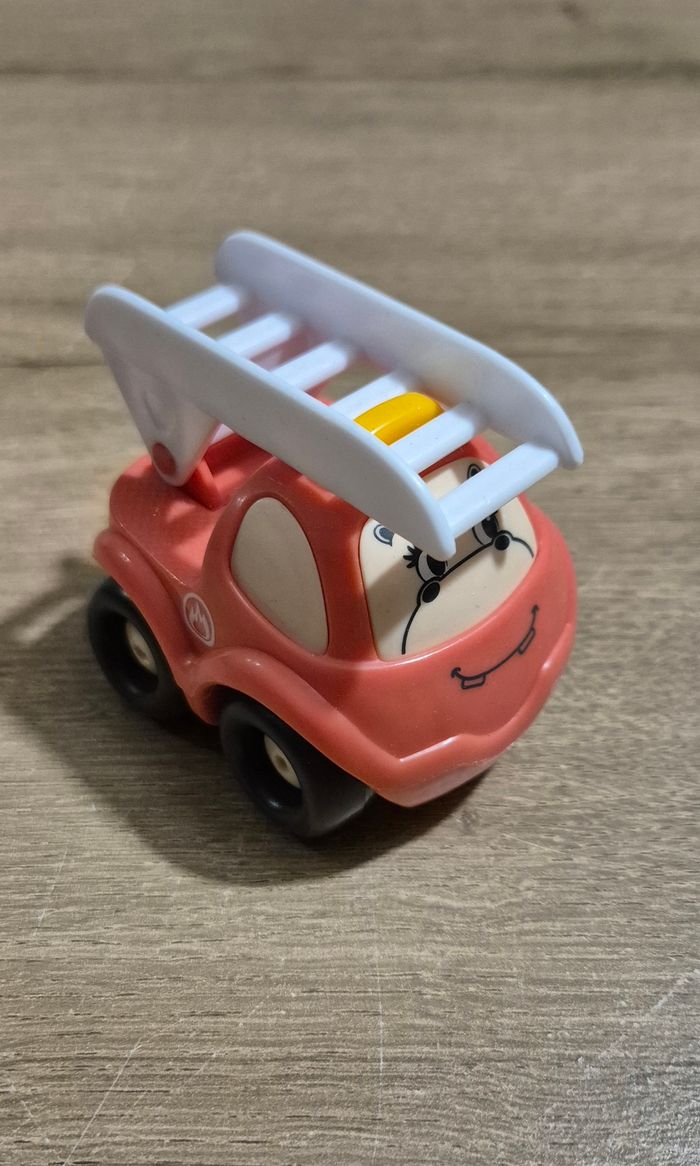 Set de petites voitures + boîte transport - photo numéro 6