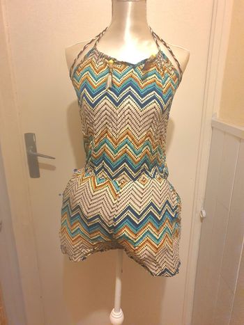 🌸Combinaison short taille M en très bon état