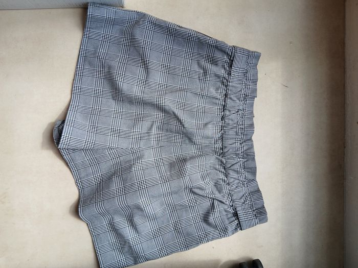 Short zara taille L - photo numéro 6