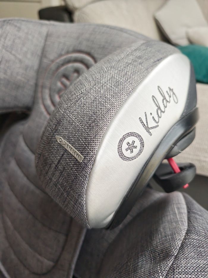 Siège auto Kiddy Cruiserfix 3 comme neuf -fixation isofix - photo numéro 9