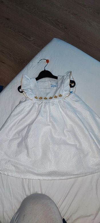 Robe neuf mes petits cailloux taille 12 mois