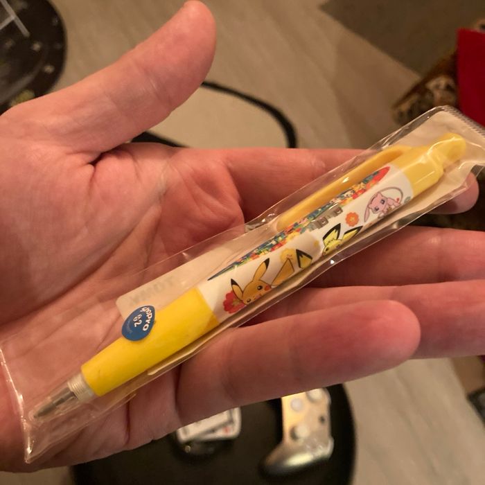 Très rare stylo promotionnel compagnie aérienne ANA - Pokémon - Boeing 747 - photo numéro 2