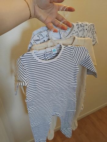 Lots grenouillères garçon 9mois