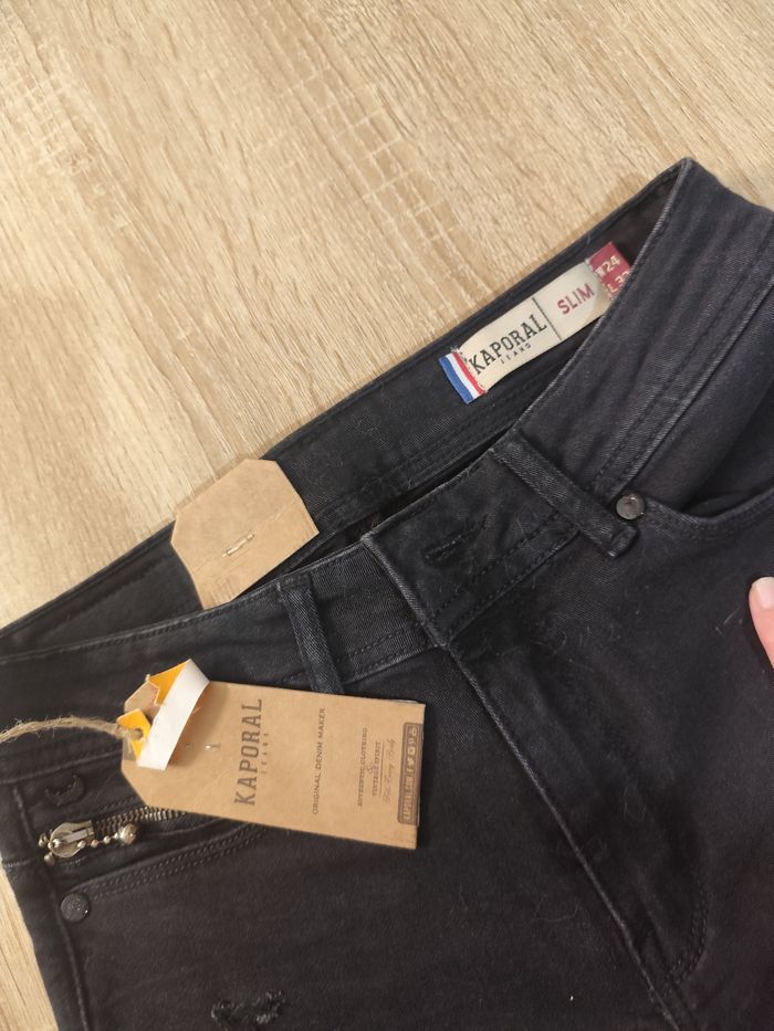 Jeans slim Kaporal noir neuf - photo numéro 3