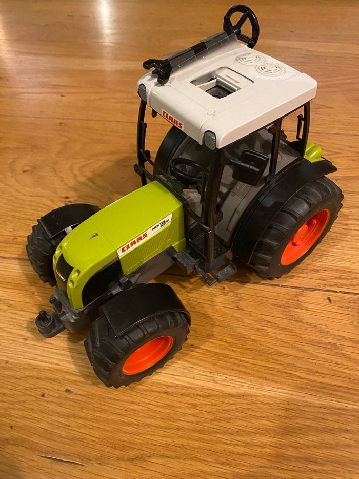 Tracteur Claas 25 cm