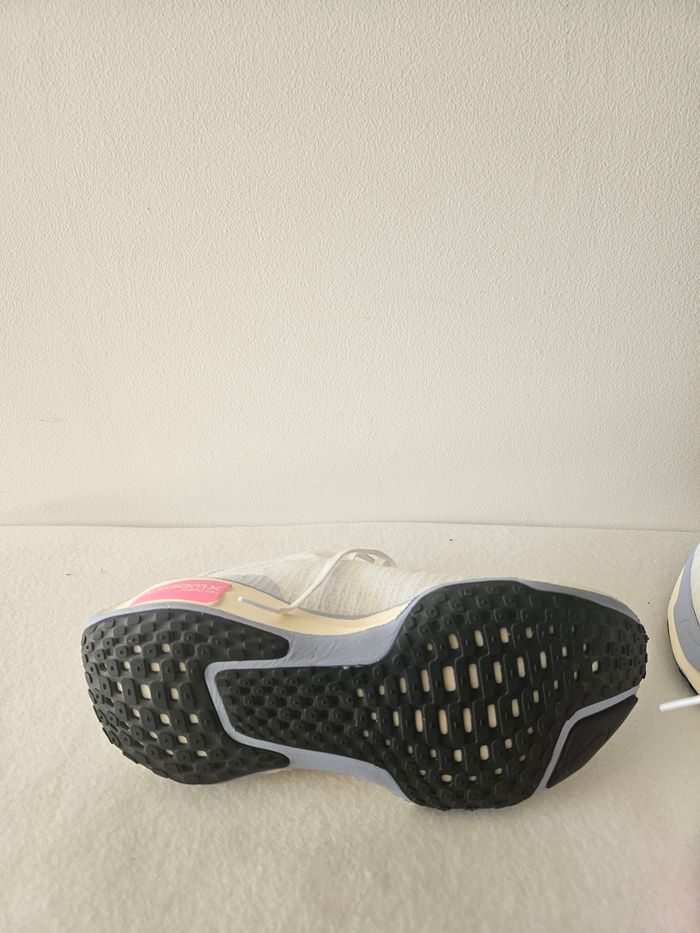 Baskets Pointure 40,5 nike - photo numéro 6