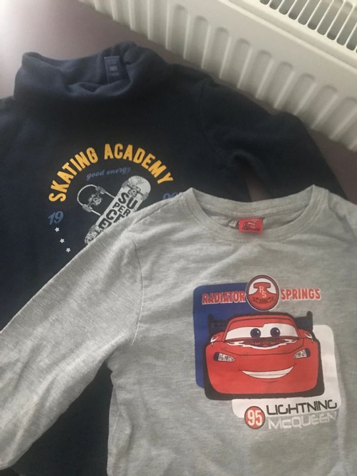 Lot tee shirts manches longues col roulé 5 ans
