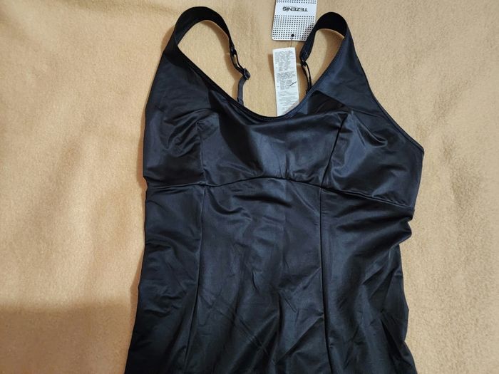 Dessous de robe - photo numéro 2