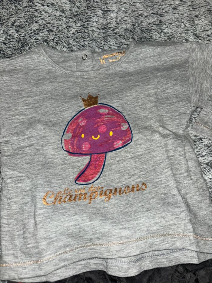 Ensemble short velours + t-shirt - photo numéro 2