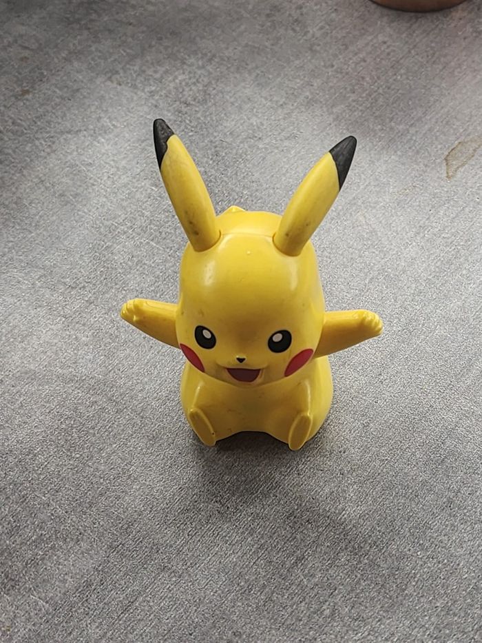 Figurine Pikachu Pokemon