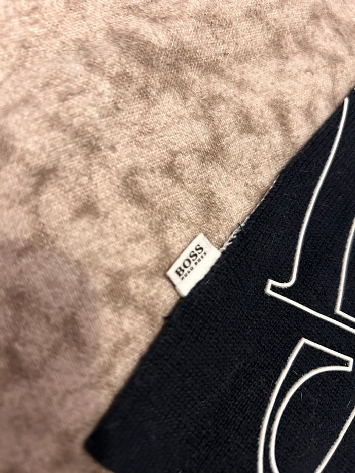 Écharpe Hugo boss enfant taille 1 - photo numéro 5