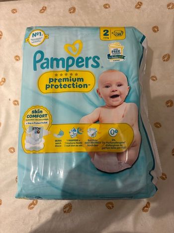Couches Pampers premium taille 2