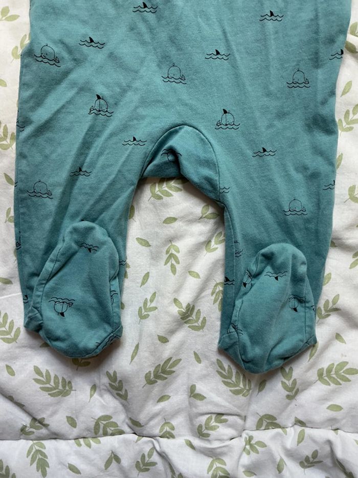 pyjama grenouillère en coton vert motifs baleine 6 mois kiabi - photo numéro 4