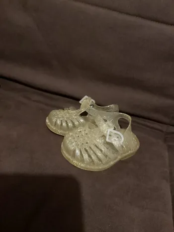 Méduses dorées taille 20