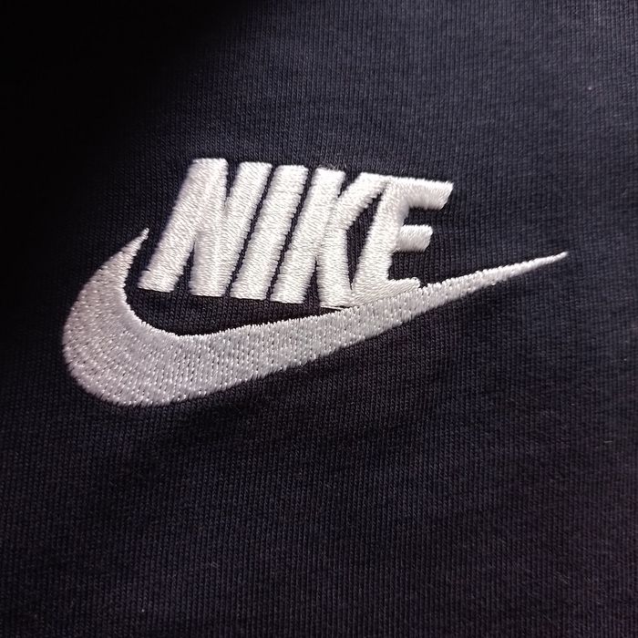 Polo marine NIKE - photo numéro 2