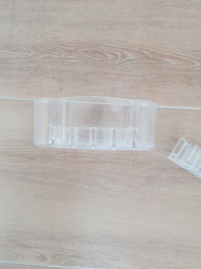 Range maquillage - photo numéro 2