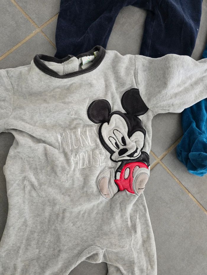 Lot de 3 pyjamas orchestra - photo numéro 2