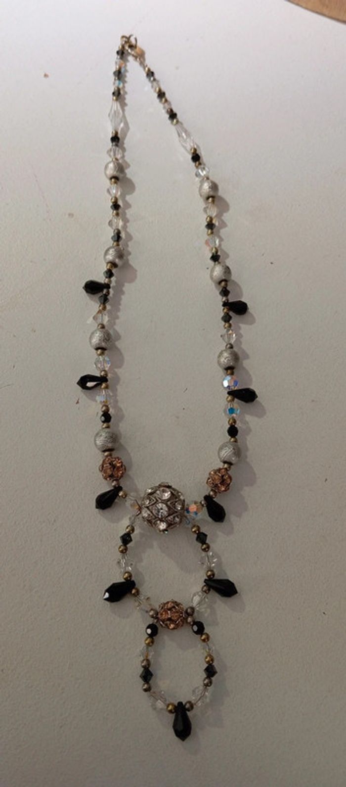 Collier de perles et strass - photo numéro 2