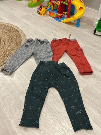 Lot pantalons 24 mois