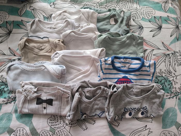 Gros lot 3 mois complet - photo numéro 5