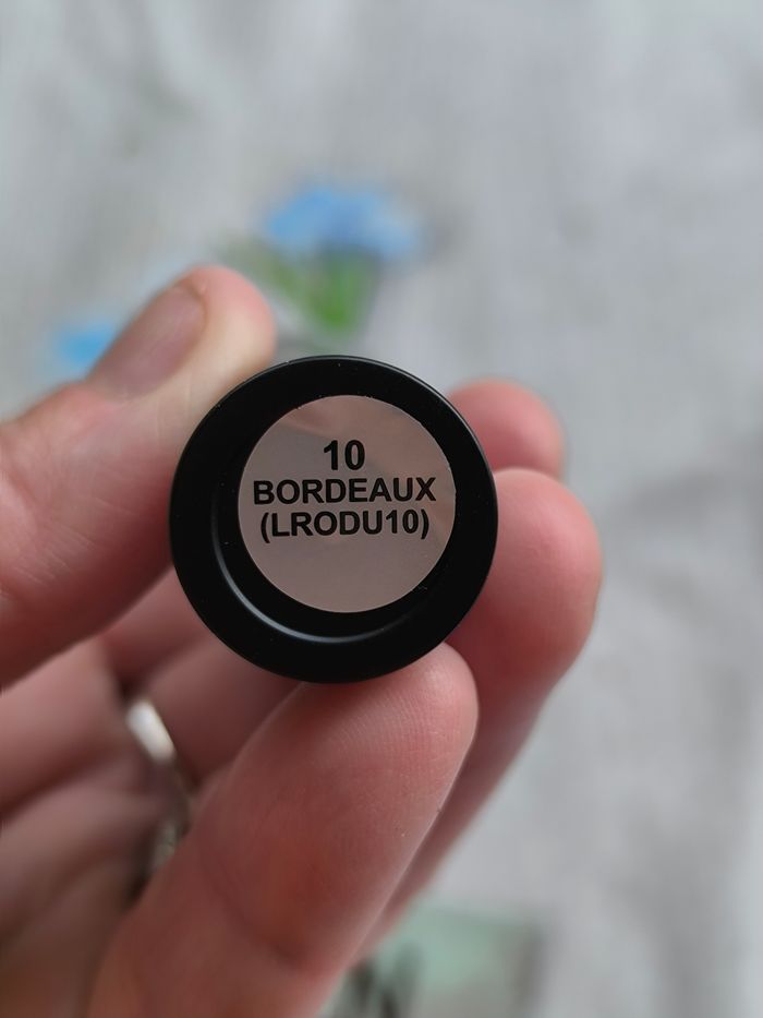 Duo lèvres rouge à lèvres + gloss brillant bordeaux 10 Modelite - photo numéro 4