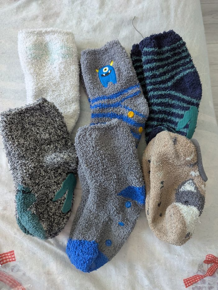Chaussettes anti dérapante garçon 👍