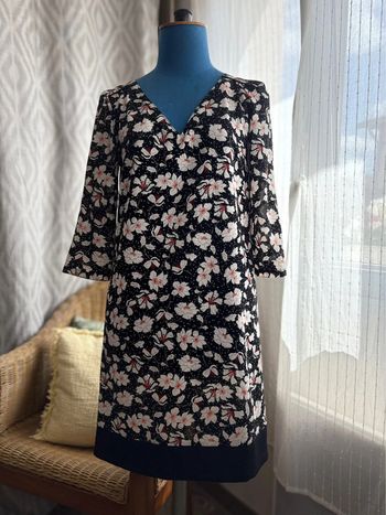 Robe fleuri - camaïeu - en très bon état - taille 38/M